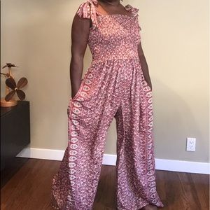 NWT Pink Jumpsuit w Wide Legs & Shoulder Ties